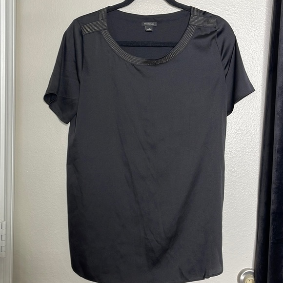 Ann Taylor Tops - Nwot Anne Taylor Black Crewneck Blouse | Size M